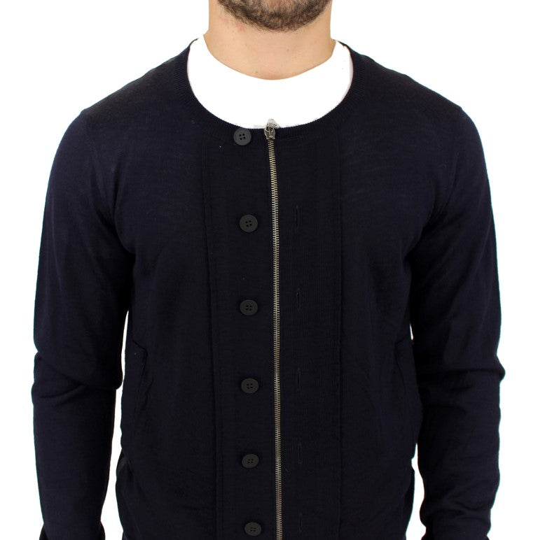 Blauer Strickpullover mit durchgehendem Reißverschluss