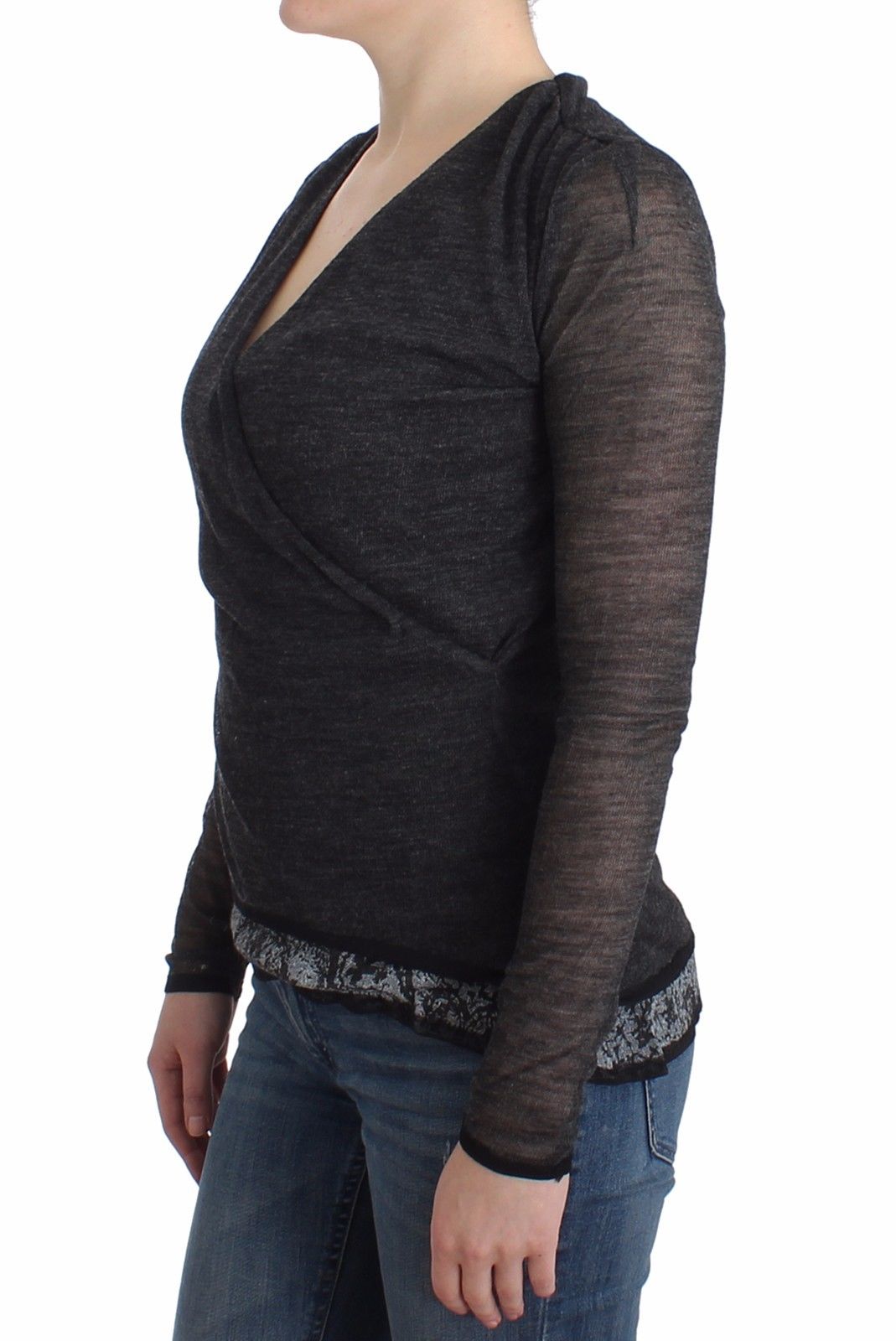 Grauer langärmeliger Pullover aus Wollmischung