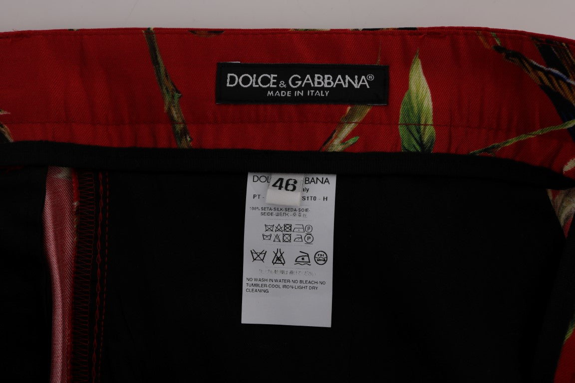 Rotes Seidenkleid mit Vogeldruck Hose