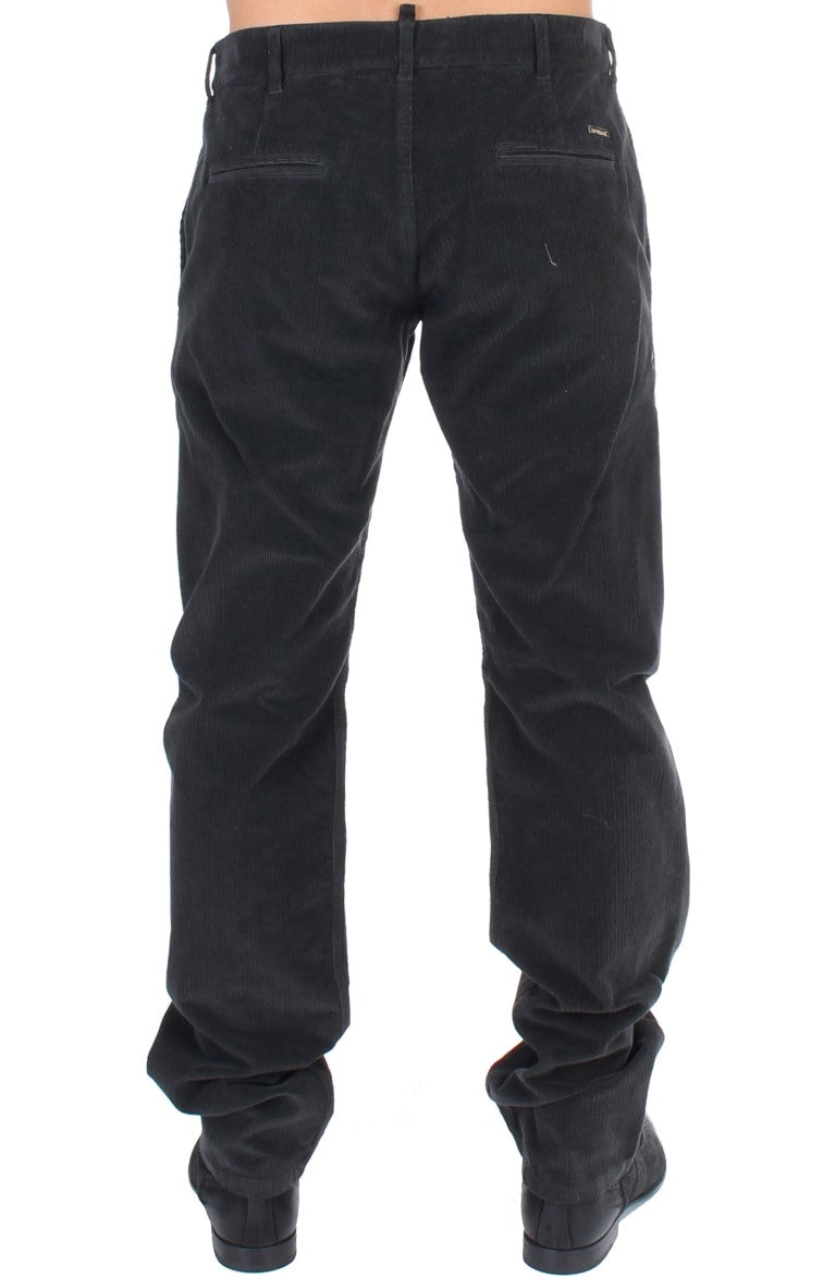 Schwarze Cordhose aus Baumwolle in gerader Passform