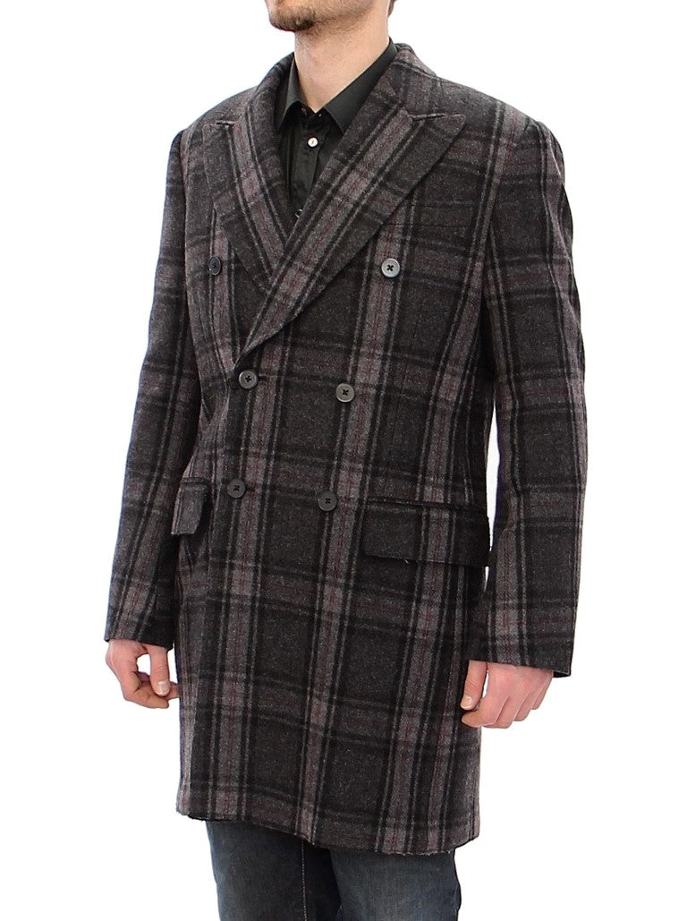 Grauer doppelreihiger Mantel Jacke