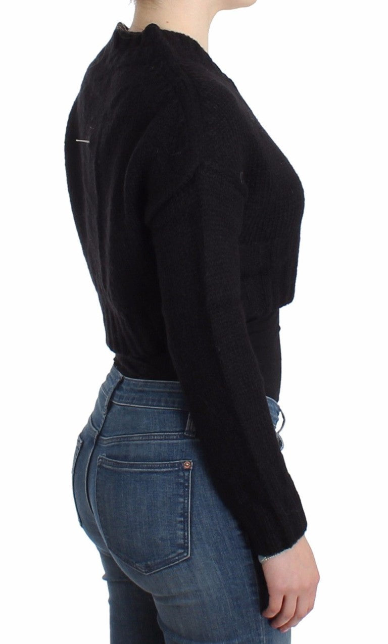 Schwarze Strickjacke in Kurzform