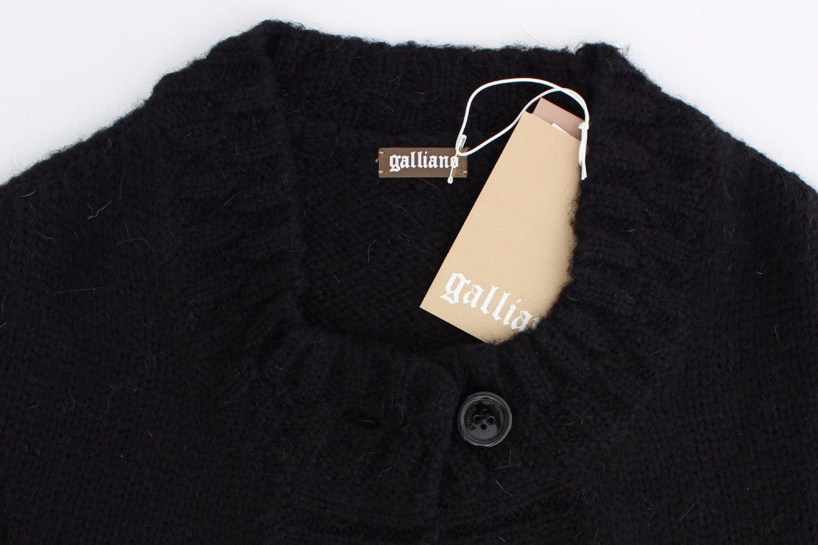 Schwarze Strickjacke in Kurzform