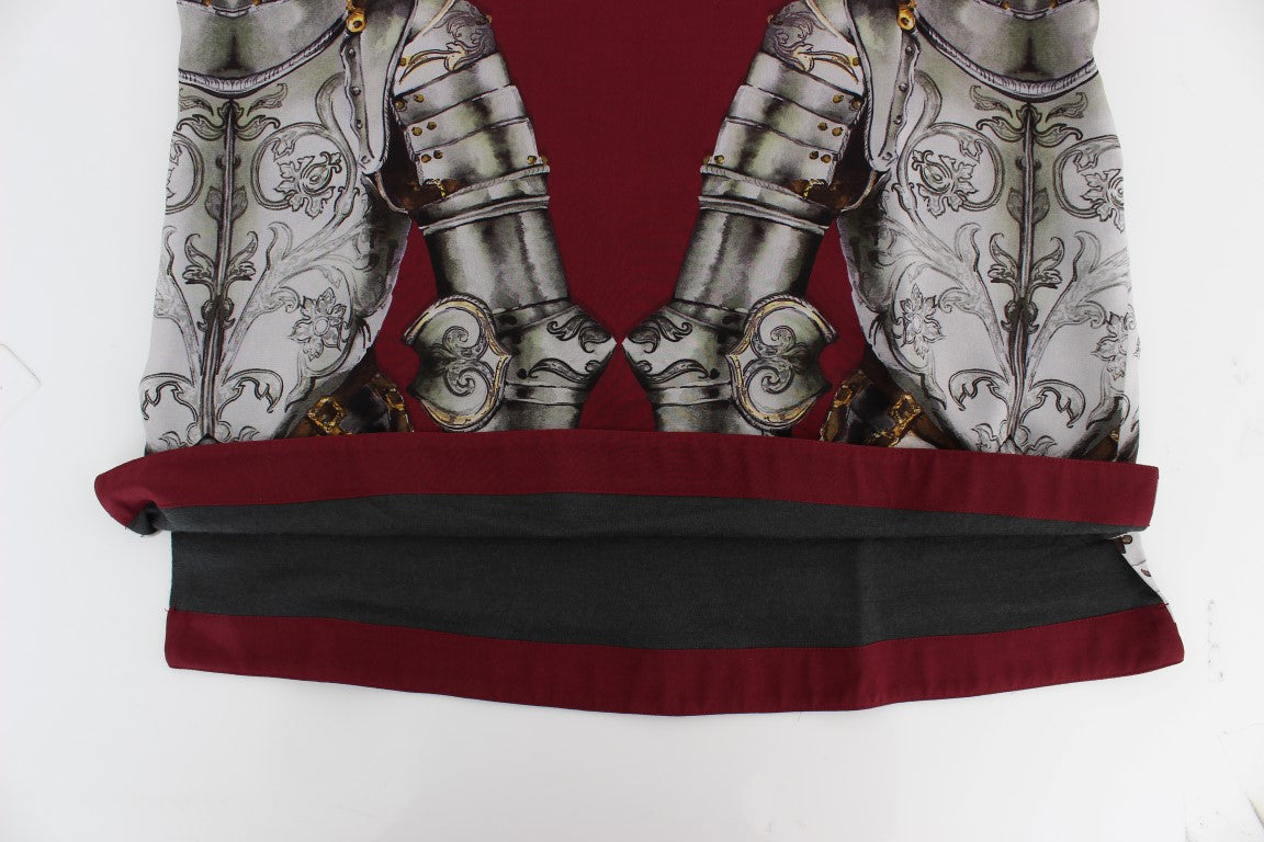Red Knight Print Seidenbluse T-Shirt