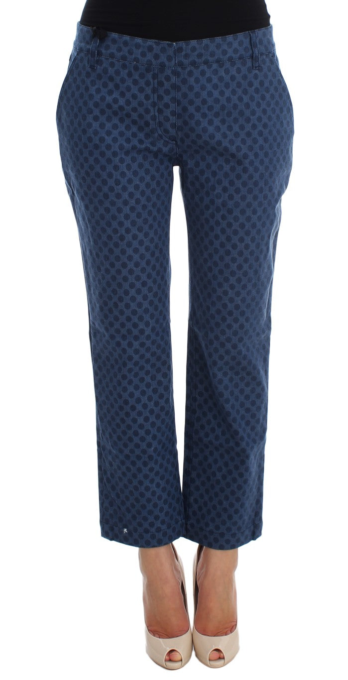 Gepunktete Stretch-Capri-Jeans
