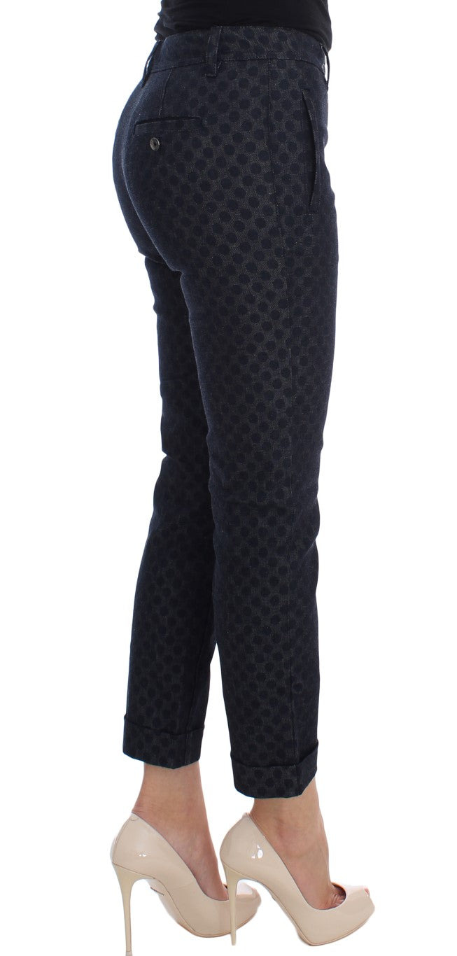 Gepunktete schmale Caprihose