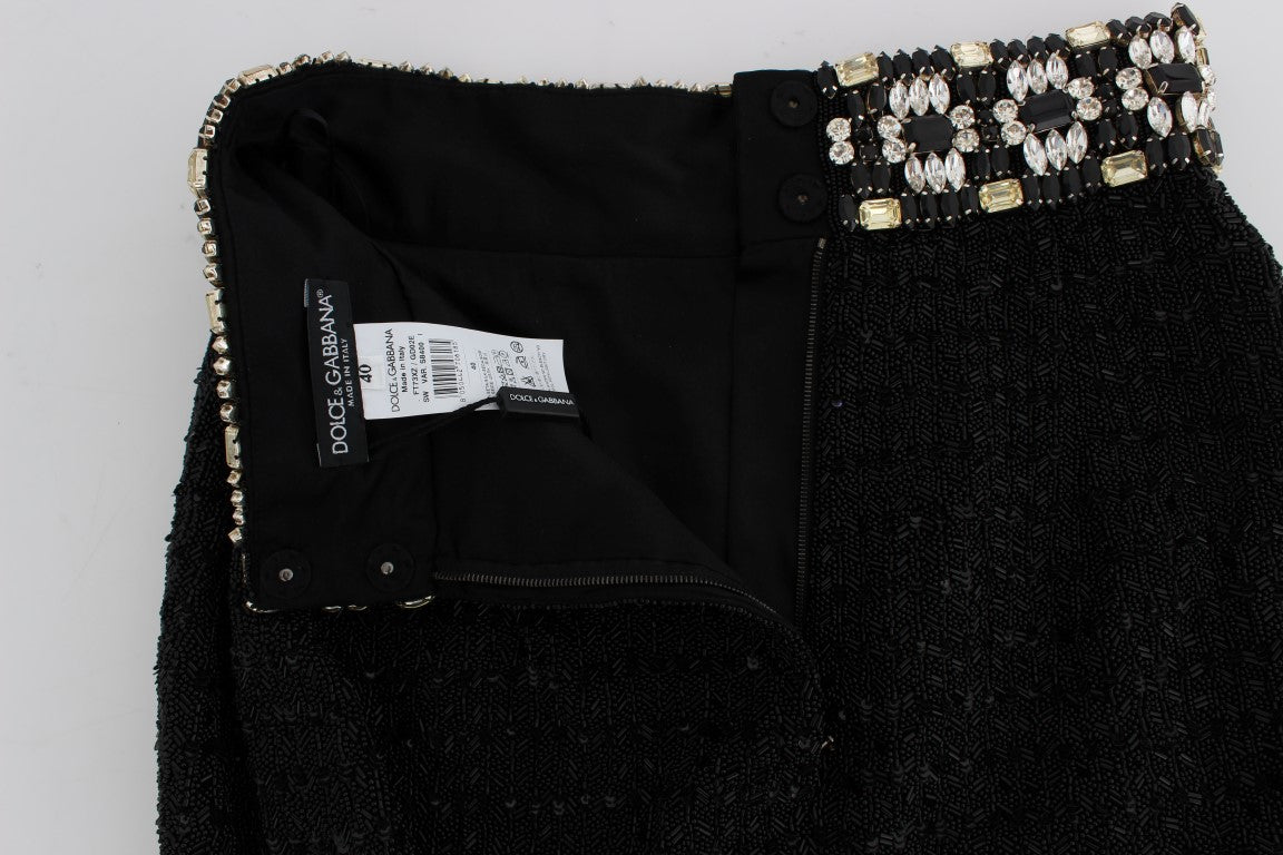 Schwarze Mini-Shorts mit Kristallpailletten