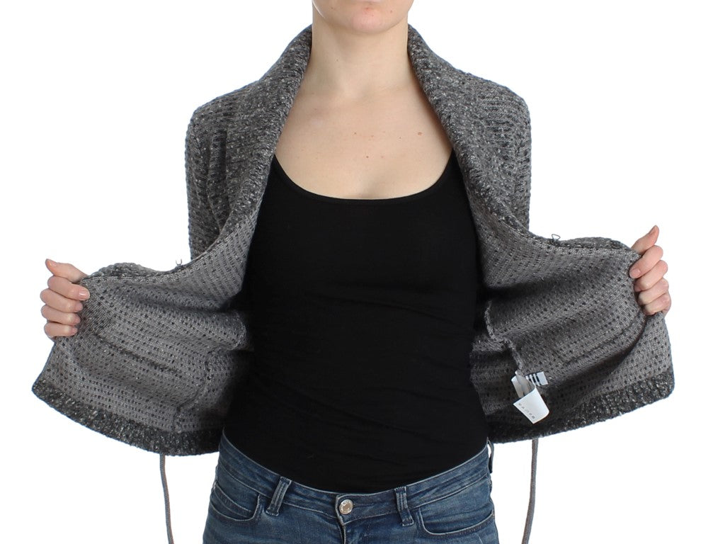 Graue Wollstrickjacke