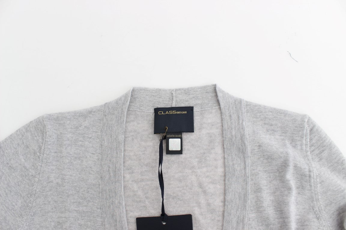Graue Strickjacke aus Wolle in Kurzform