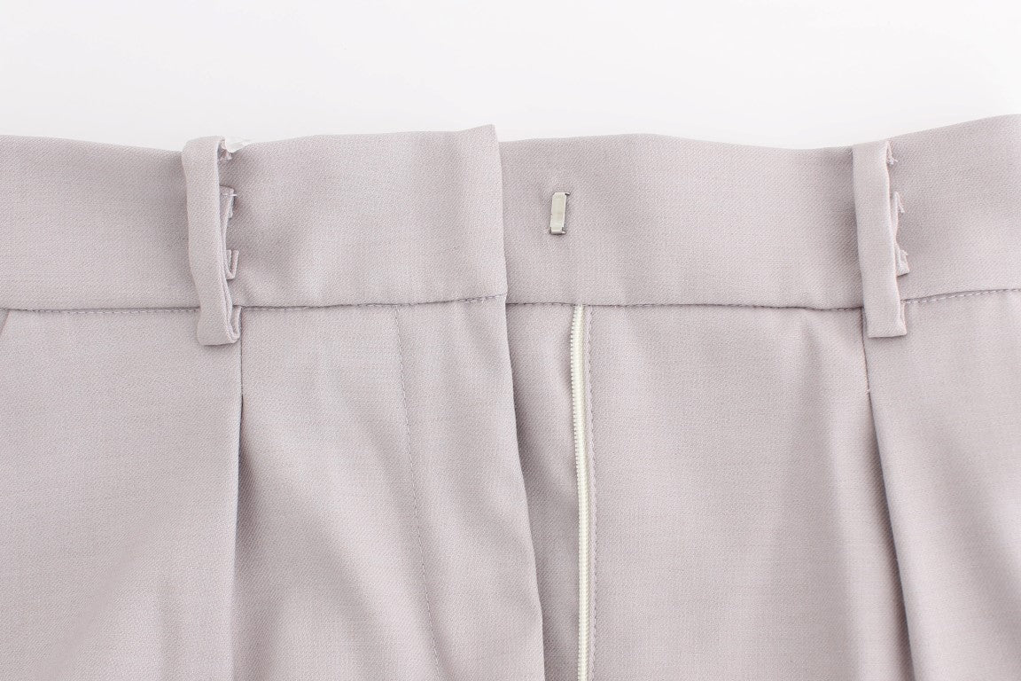 Graue Hose mit hoher Taille
