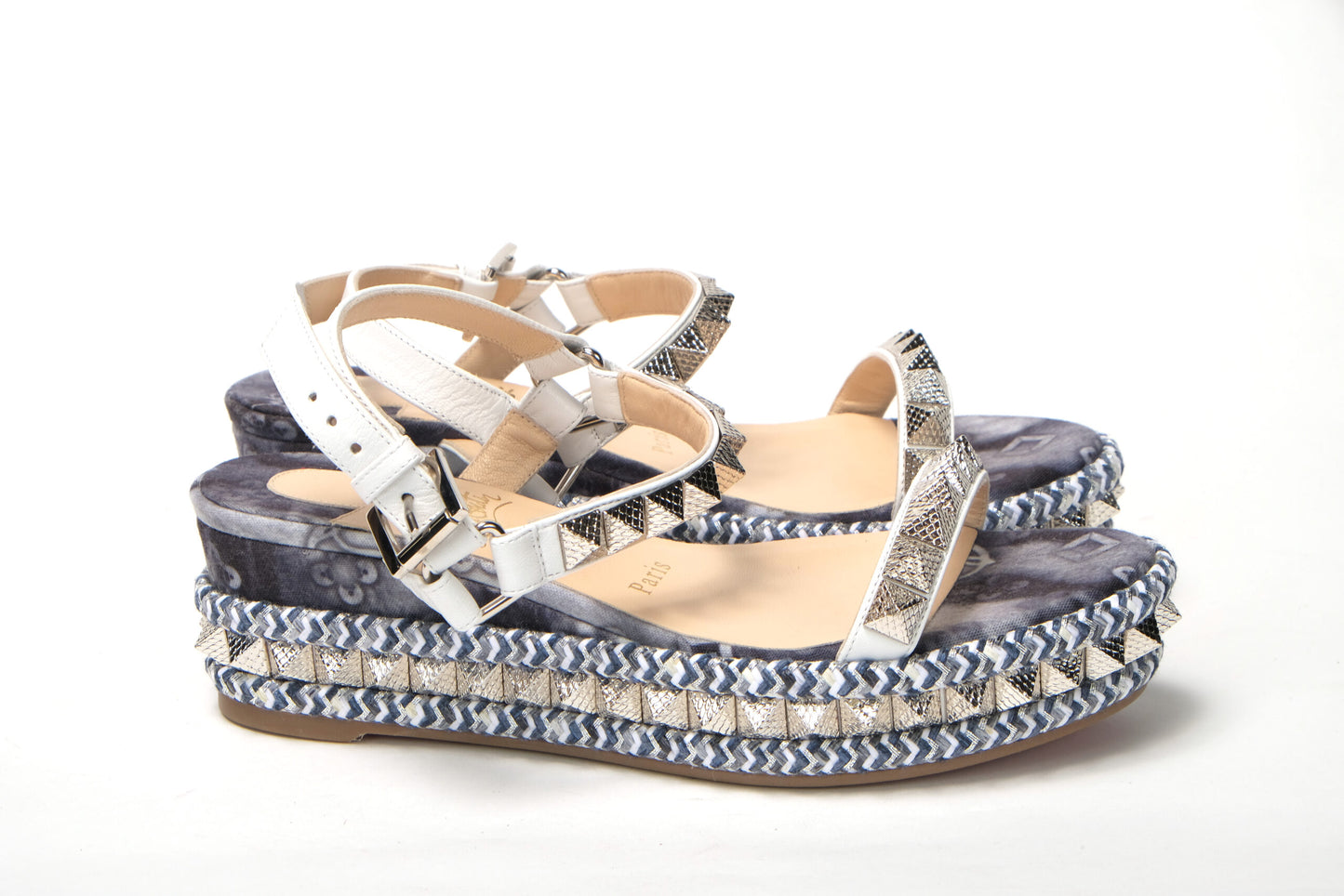 multicolor Multi Print und Nieten verzierte Plateau Sandale