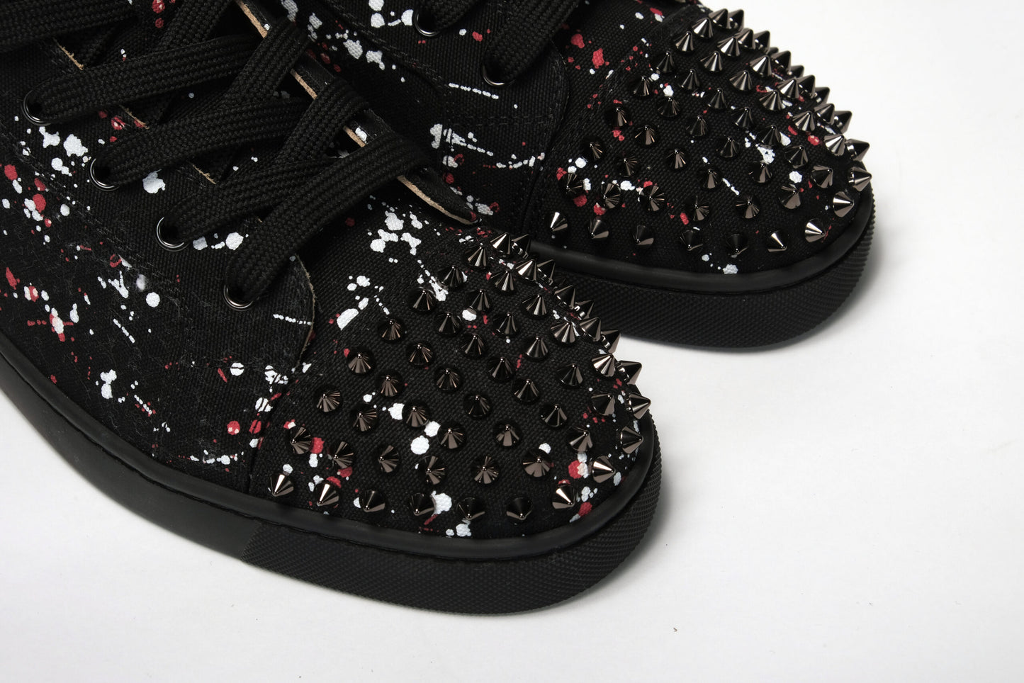 Schwarz/Schwarz Gun Lou Spikes Orlato Flache Schuhe