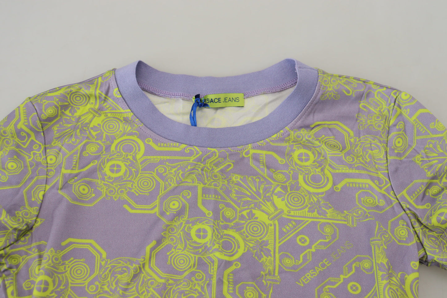 Lila Grafikdruck Kurzarm-T-Shirt