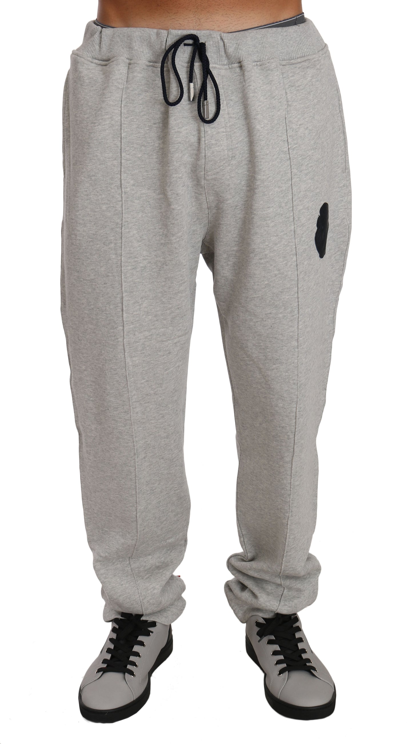 Graues Baumwollpullover-Hosen-Trainingsanzug-Set