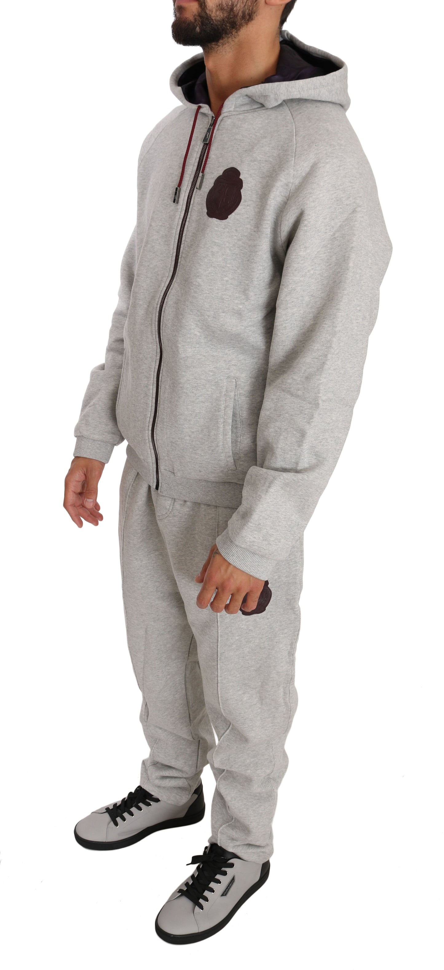 Grauer Baumwollpullover Hose Trainingsanzug