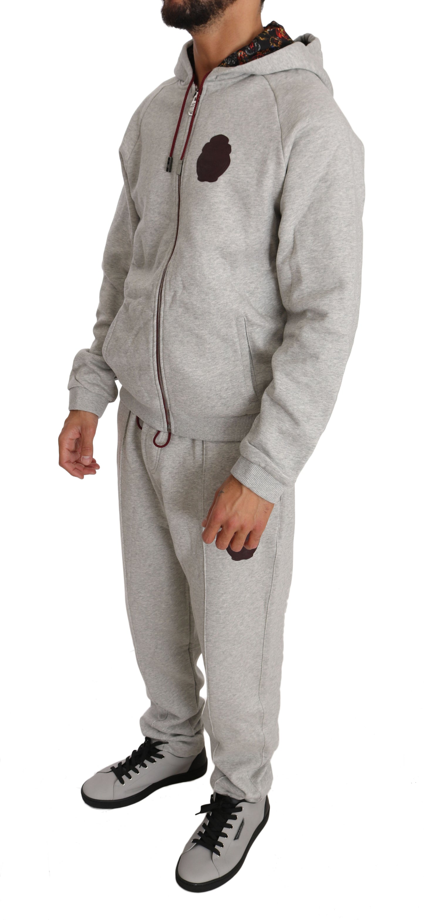 Grauer Baumwollpullover Hose Trainingsanzug