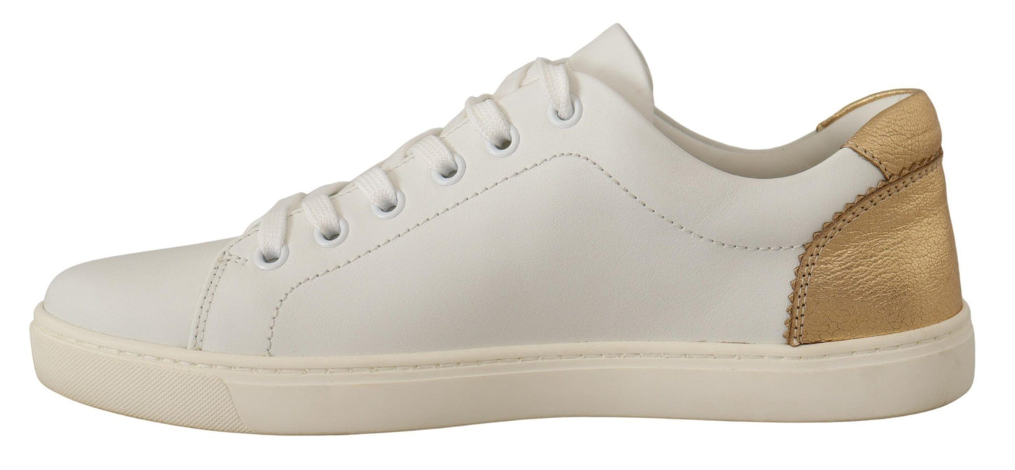 Weißgoldene Leder-Low-Top-Sneakers