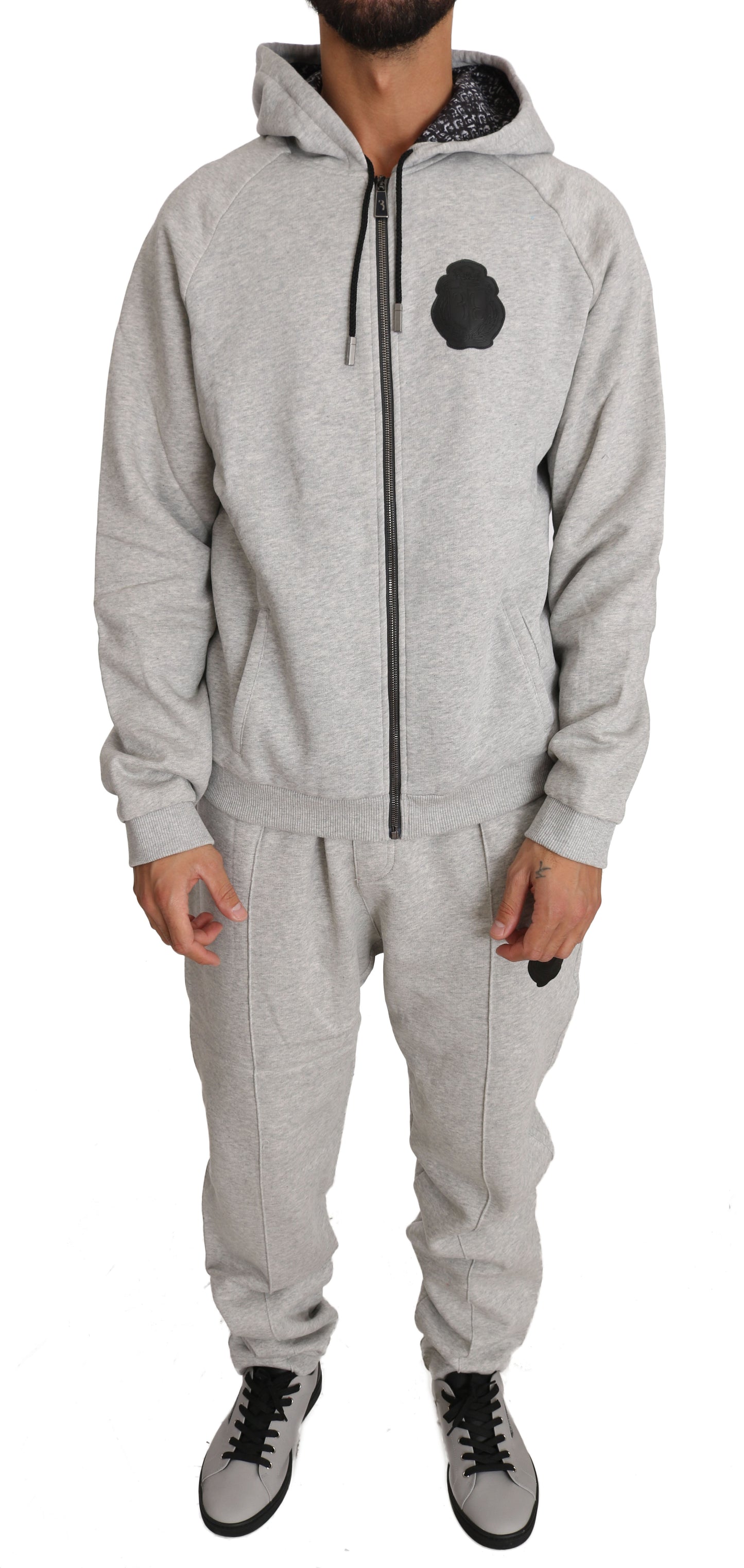 Grauer Baumwollpullover Hose Trainingsanzug