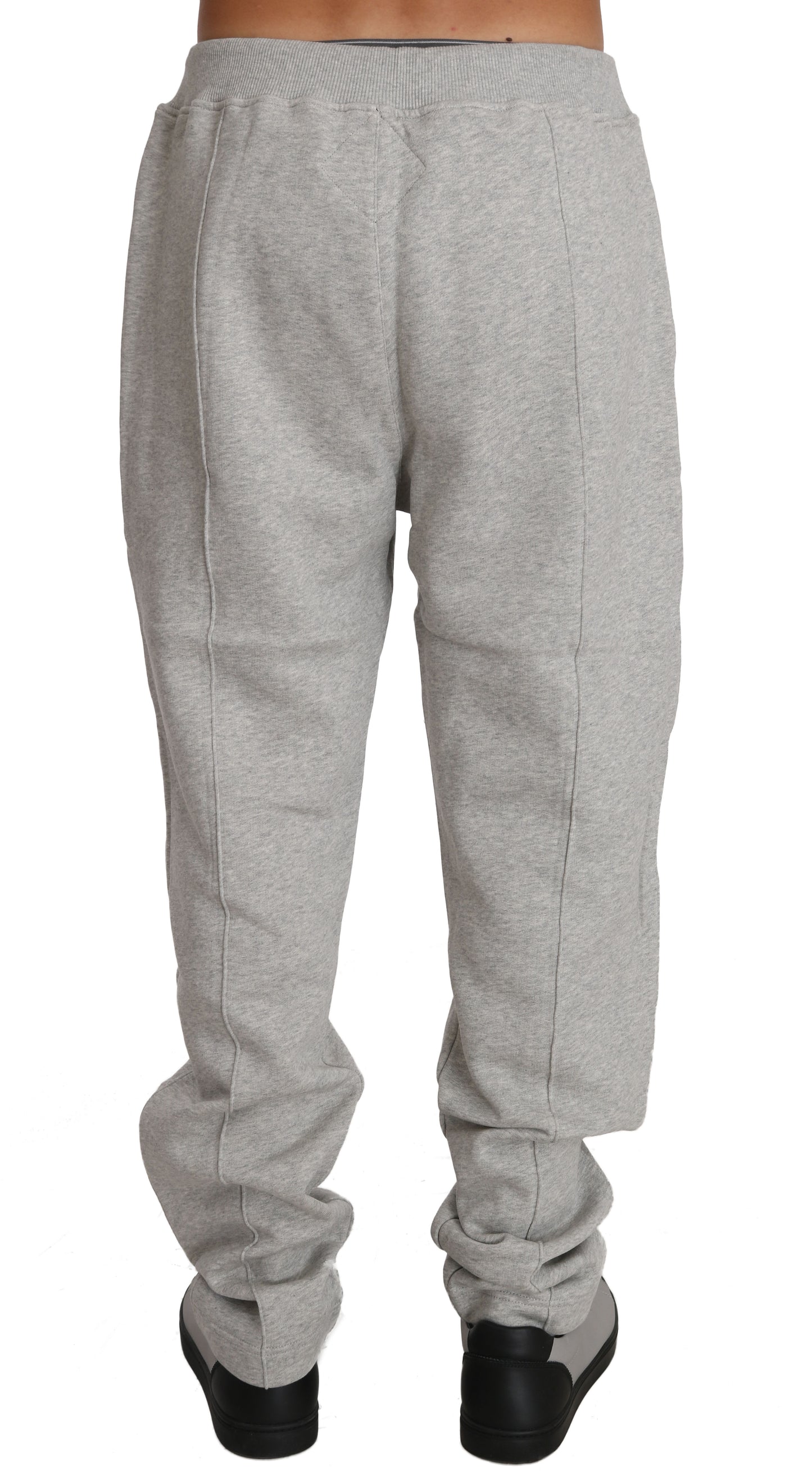 Grauer Baumwollpullover Hose Trainingsanzug