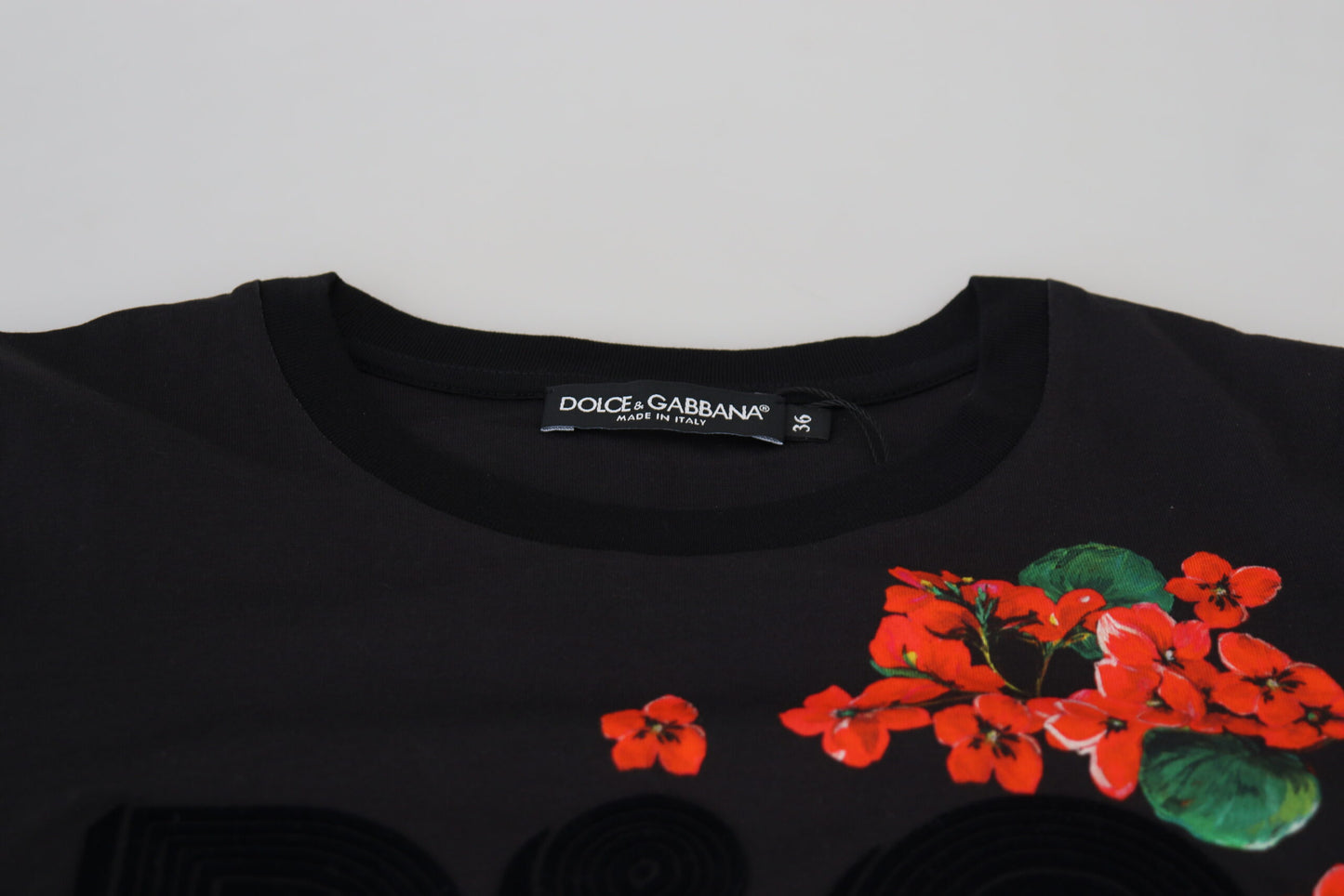 Schwarzes Baumwoll-T-Shirt von D&G Love is Love