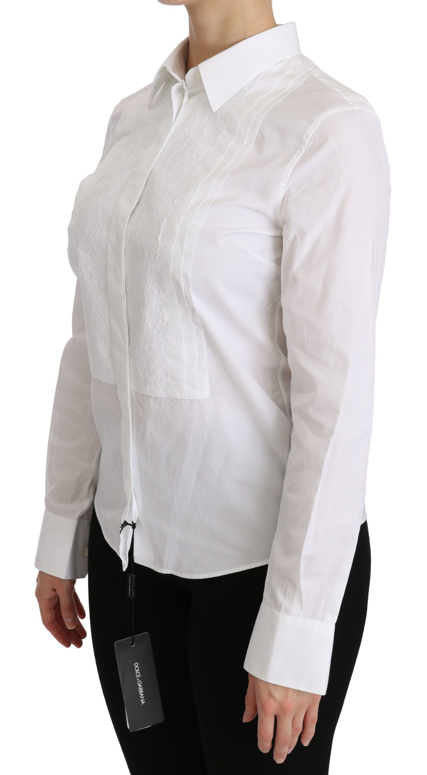 Weißes langärmeliges Poloshirt mit Kragen