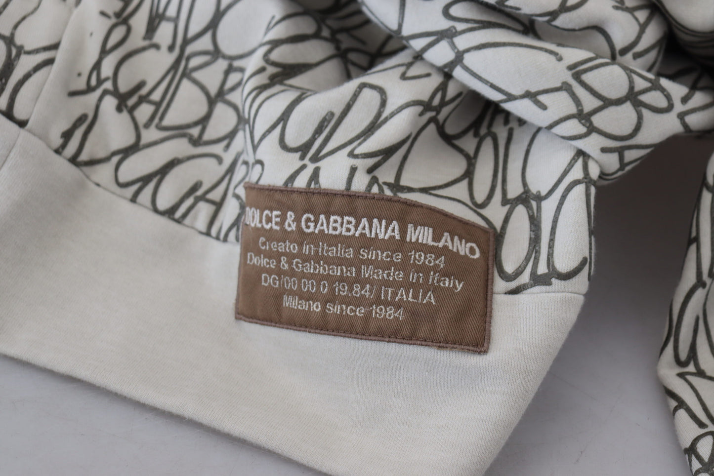 Beigefarbener Kapuzenpullover mit Taschen aus Baumwolle