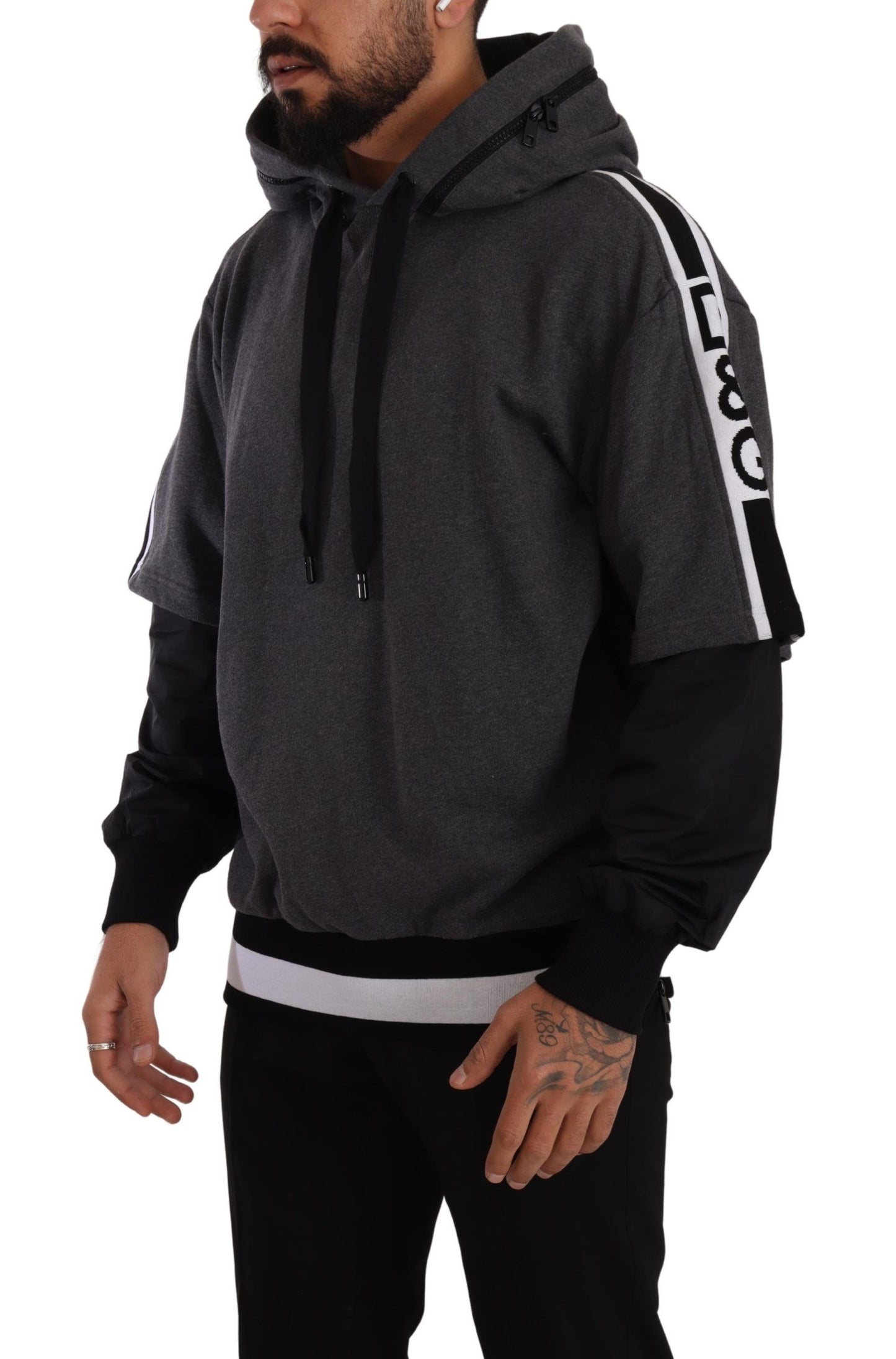 Grauer schwarzer Baumwollpullover mit Kapuze #DGMILLENNIALS
