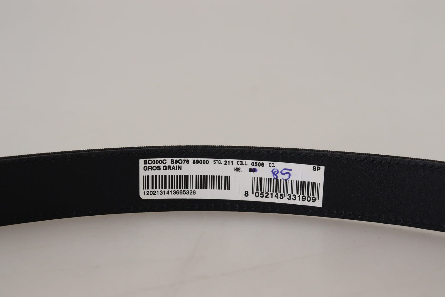 Schwarzer Grosgrain-Leder-Gürtel mit Silberschnalle