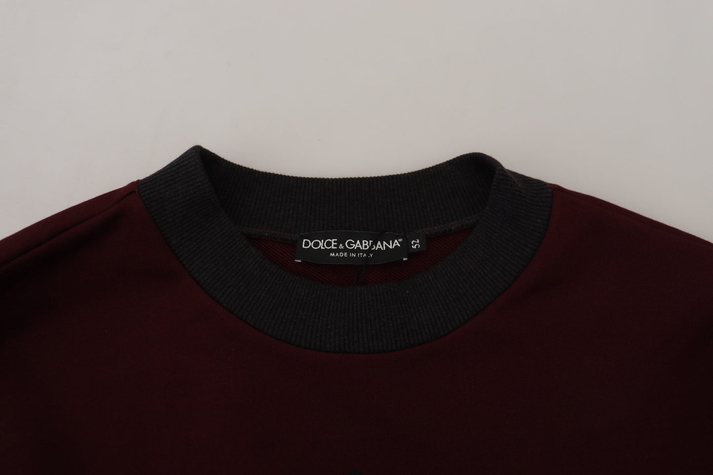 Kastanienbrauner Logo-Pullover aus Baumwolle mit Rundhalsausschnitt