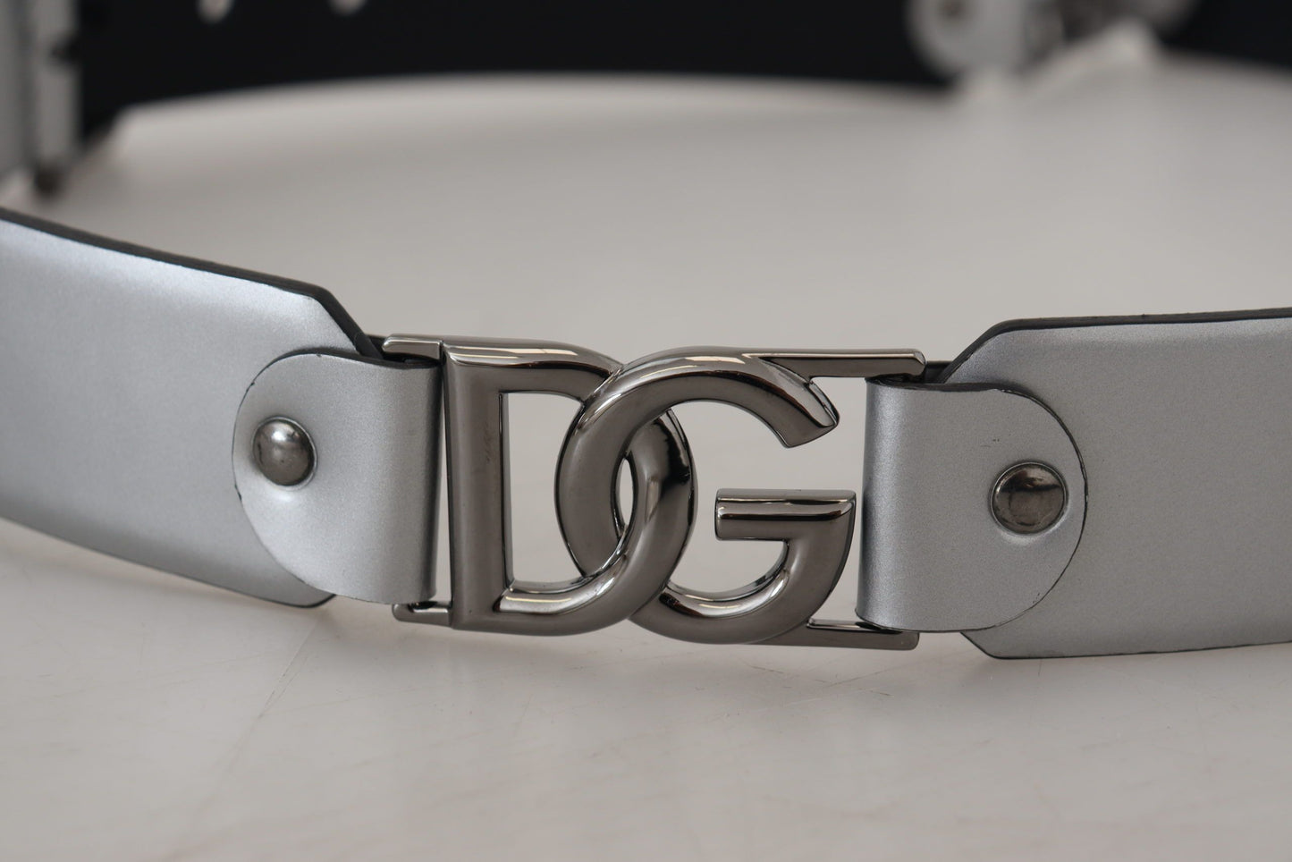 Metallic Silber Leder DG Logo Metallschnalle Gürtel