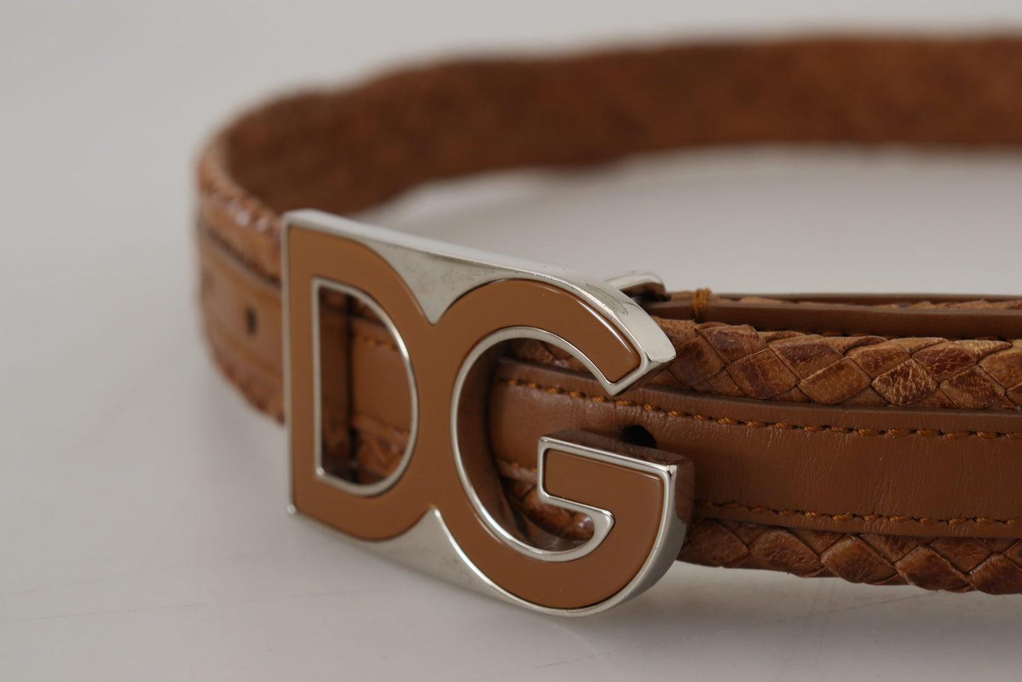 Braunes gewebtes Leder DG Logo Metallschnalle