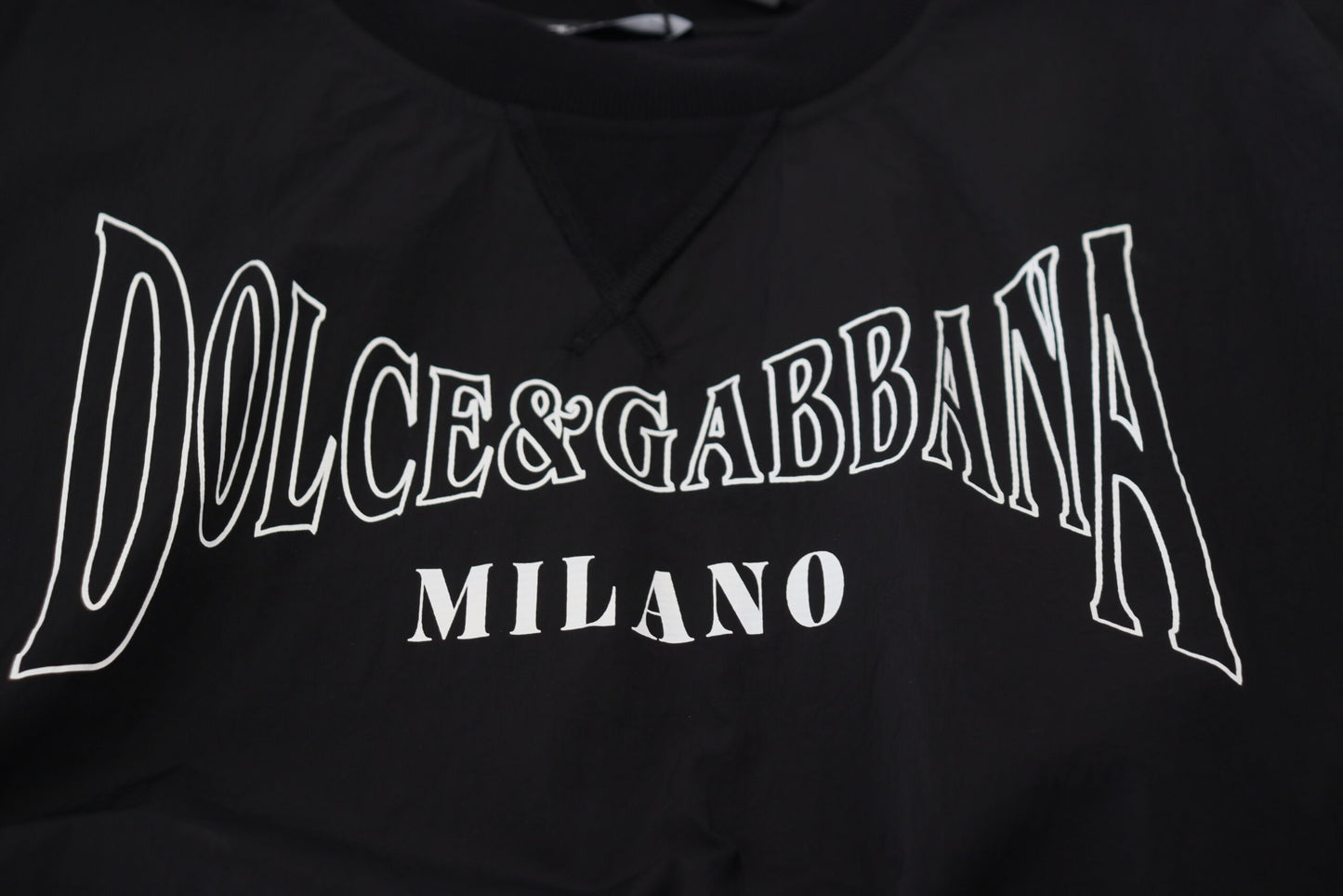 Schwarzer Nylonpullover mit Rundhalsausschnitt und Logo-Pullover