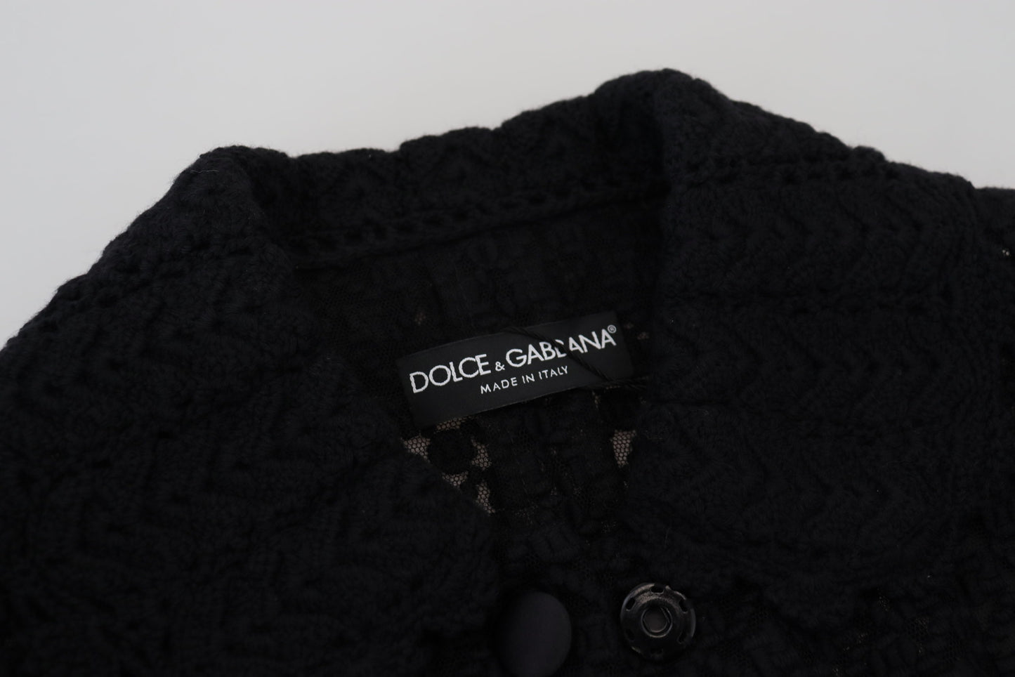 Schwarze Jacke mit gestricktem Knopfkragen aus Wolle
