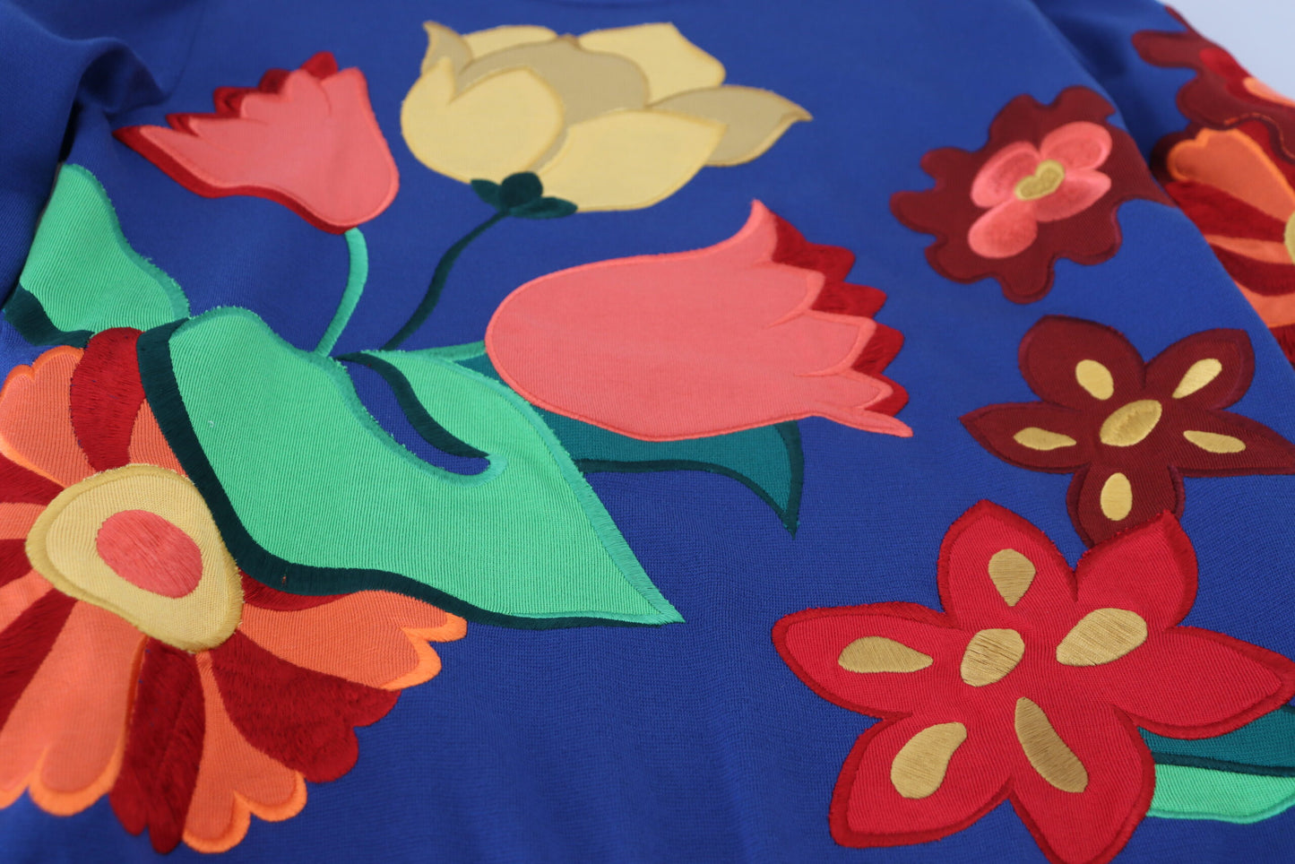 Multicolor Seidenpullover mit Blumenmuster