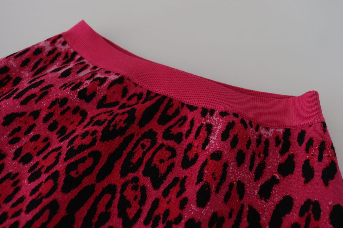 Rosa Leopard A-Linien-Minirock mit hoher Taille