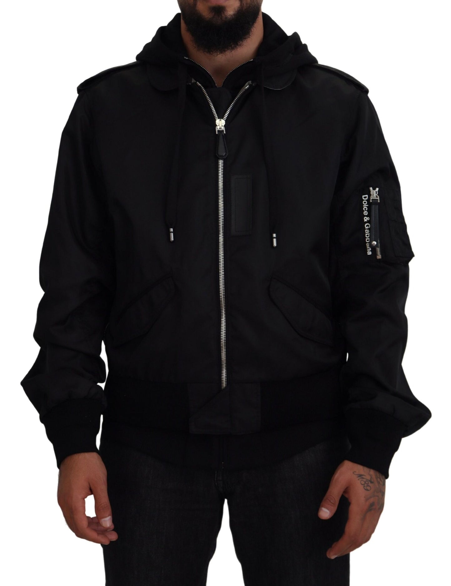 Schwarzes Nylon mit Kapuze und durchgehendem Reißverschluss Männer Mantel Jacke