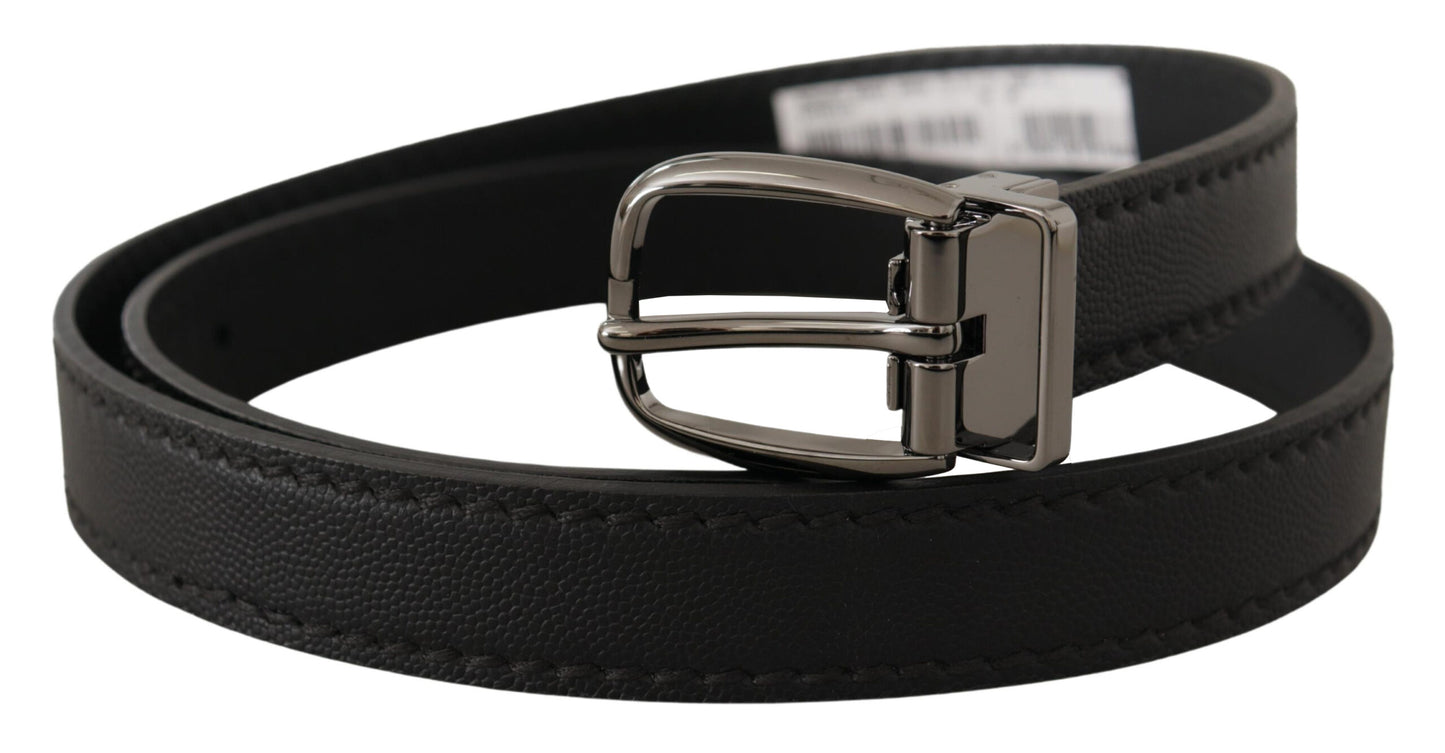 Schwarzer Leder-Gürtel mit Metall-Logo-Schnalle