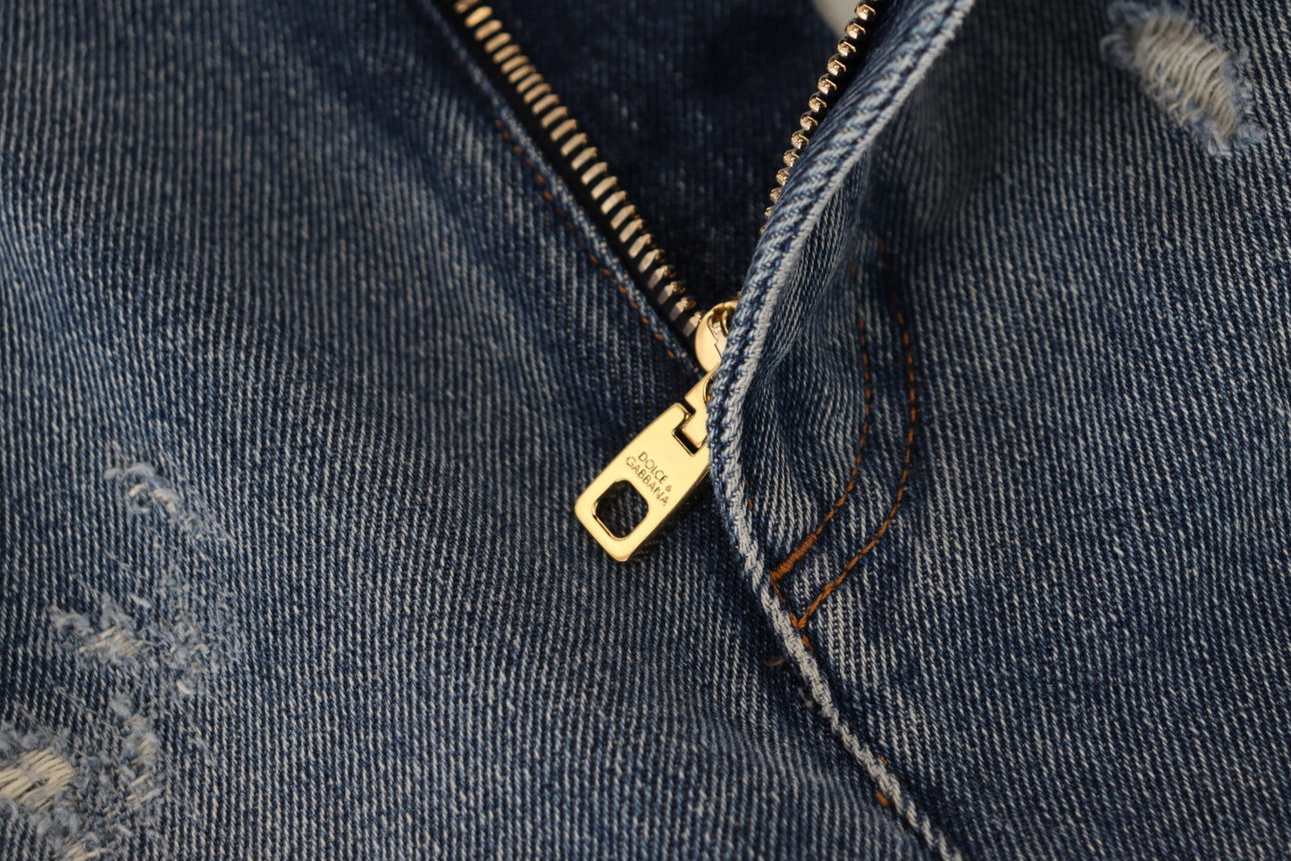 Blaue zerfledderte Skinny Denim-Jeans aus Baumwolle