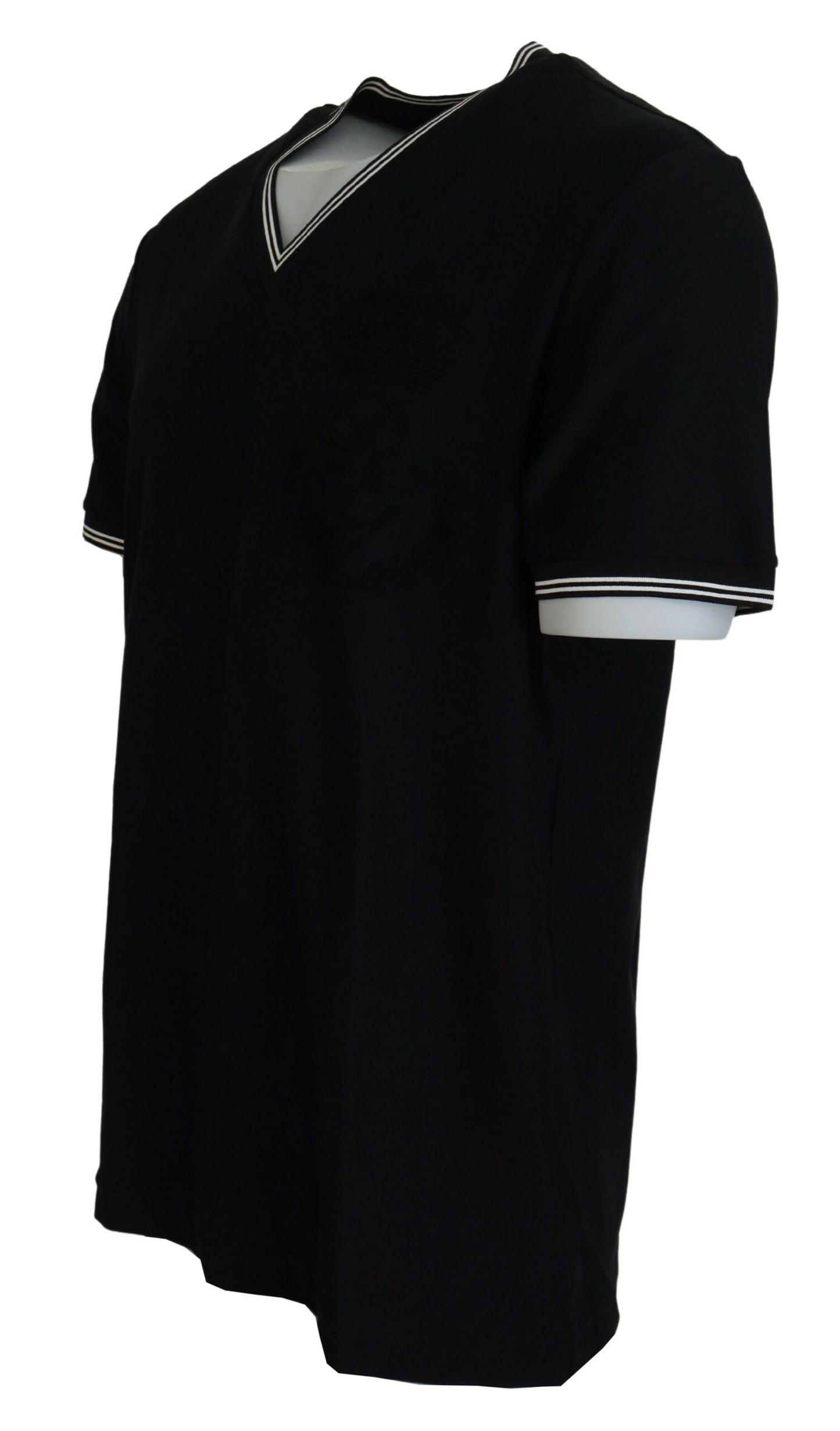 Schwarzes Baumwoll-T-Shirt mit V-Ausschnitt und kurzen Ärmeln