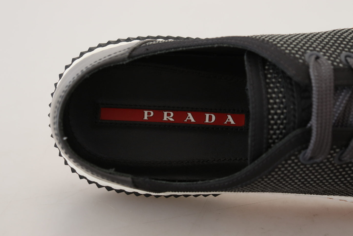 Graue Technische Mesh Leder Low Top Sneakers Schuhe