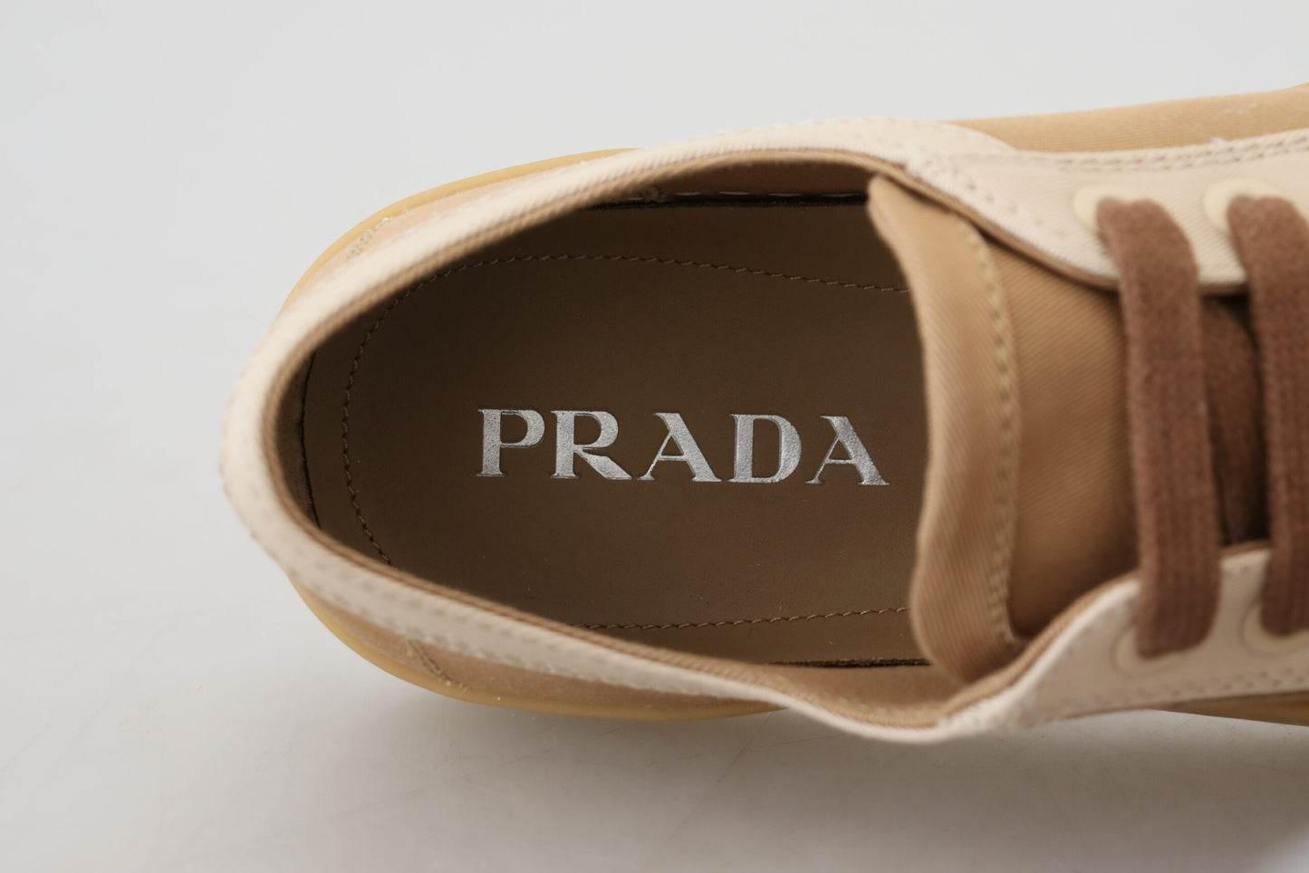 Braun Gabardine Bicol Low Top Turnschuhe Schuhe
