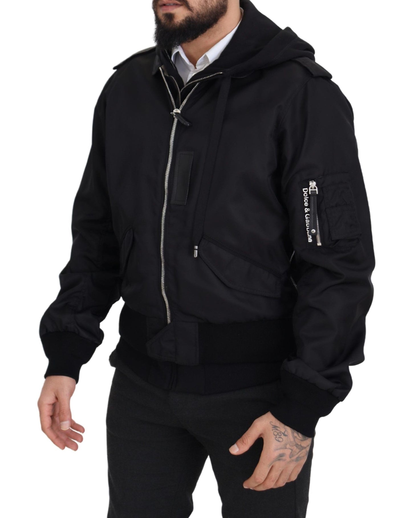 Schwarzes Nylon mit Kapuze und durchgehendem Reißverschluss Männer Mantel Jacke