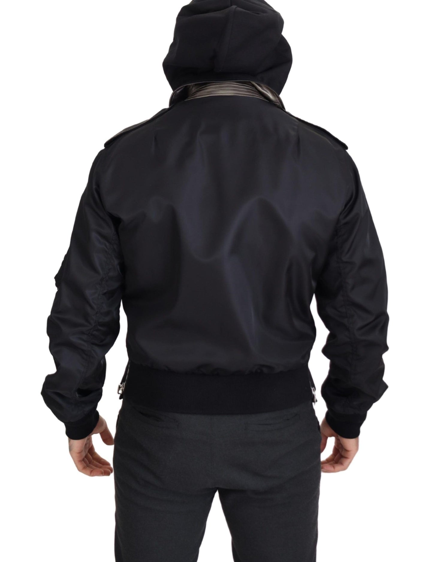 Schwarzes Nylon mit Kapuze und durchgehendem Reißverschluss Männer Mantel Jacke