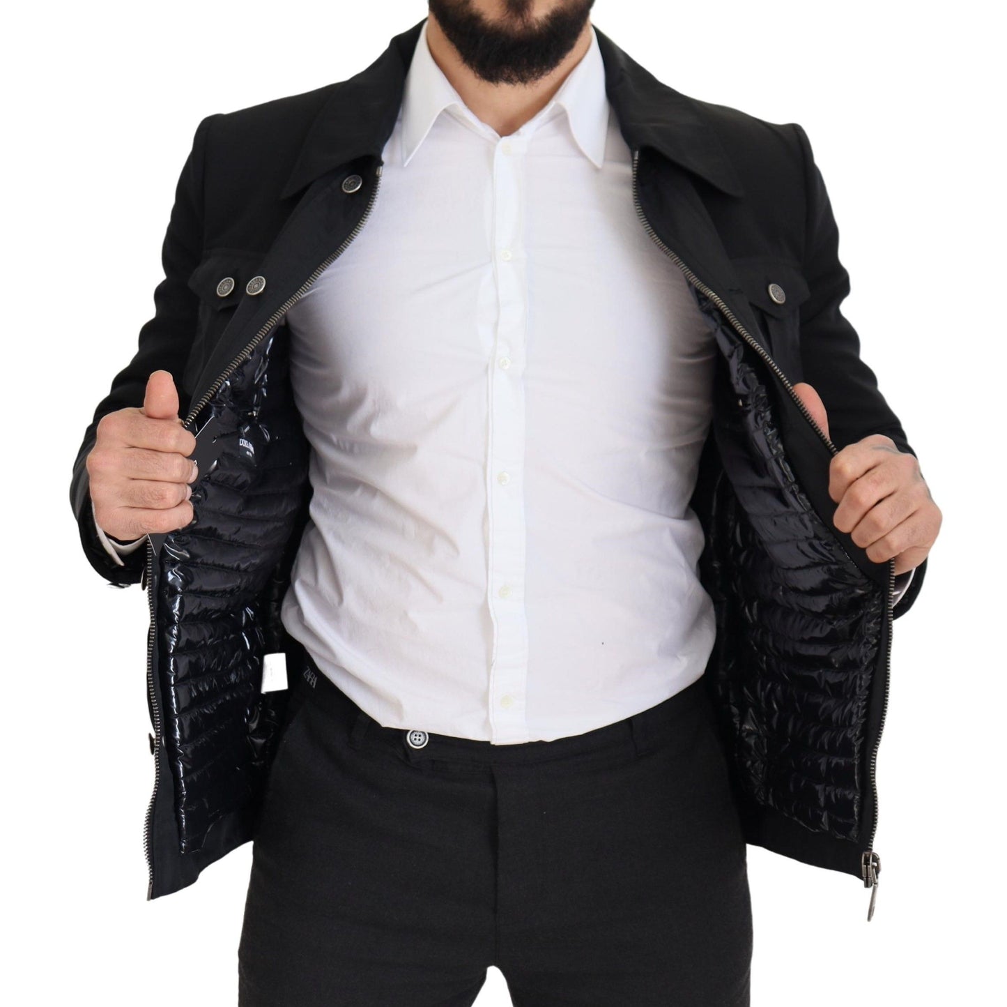 Schwarze Jacke mit durchgehendem Reißverschluss und Kragen aus Wolle