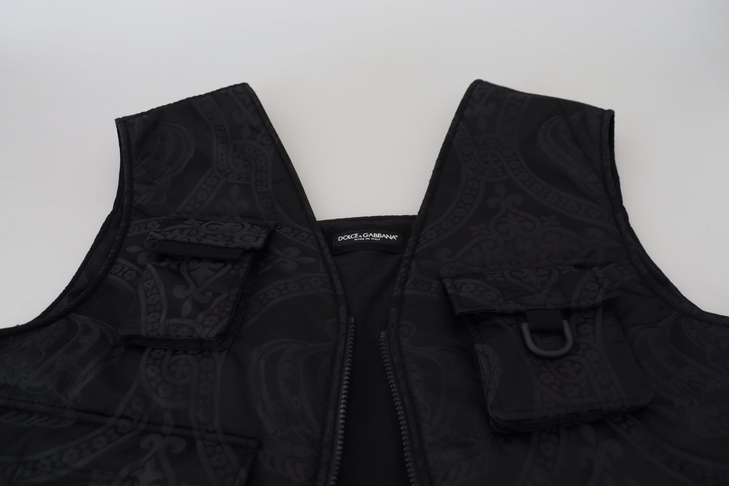Schwarze ärmellose Jacke aus Nylon mit Reißverschluss