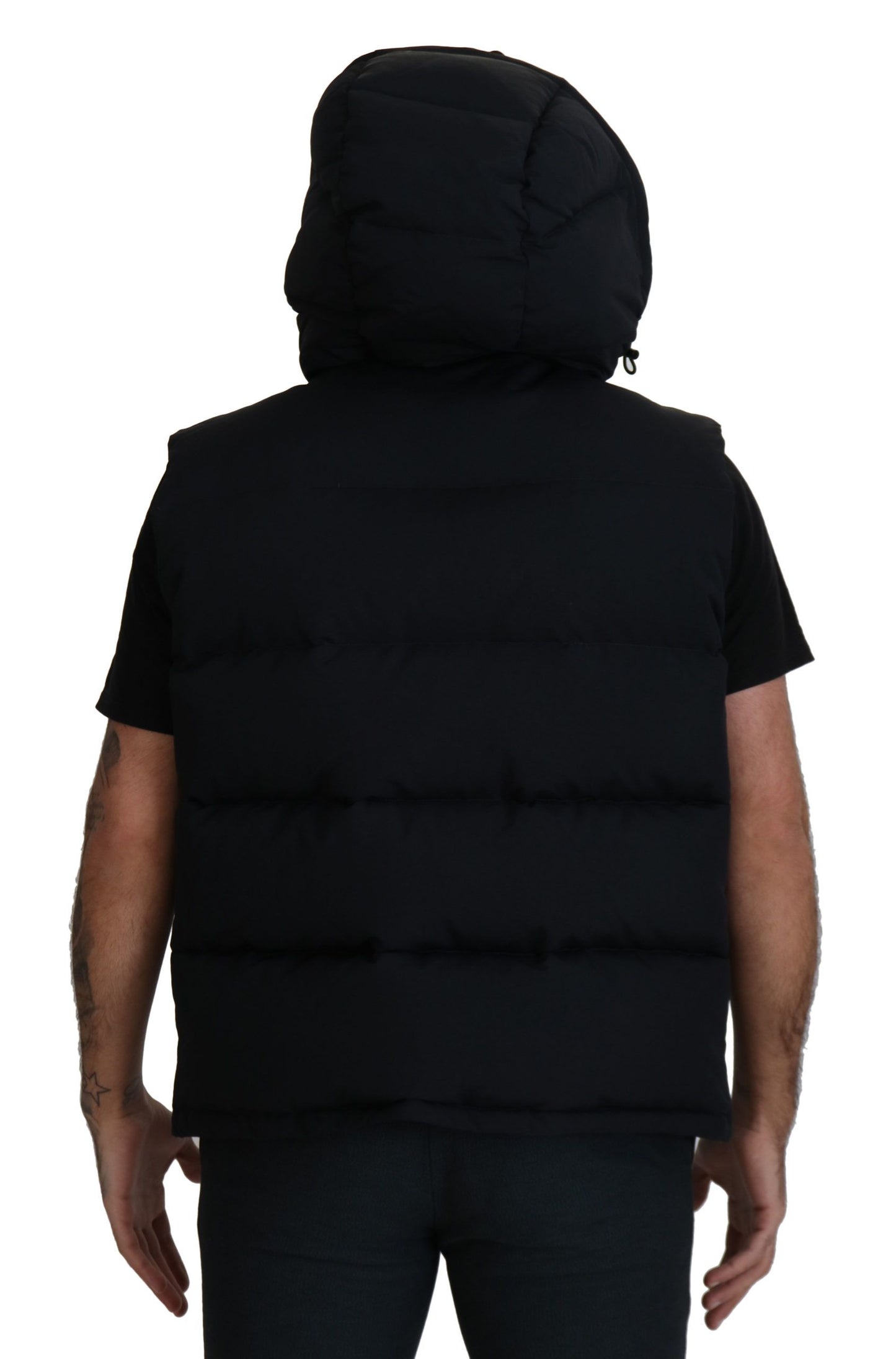 Schwarze Polyester Jacke mit Kapuze und kurzen Ärmeln