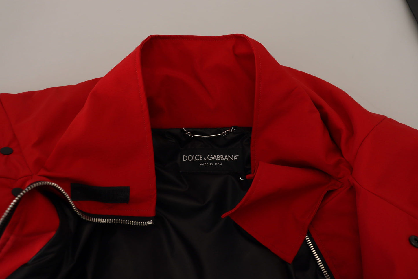 Rote Polyester Windbreaker Jacke mit durchgehendem Reißverschluss