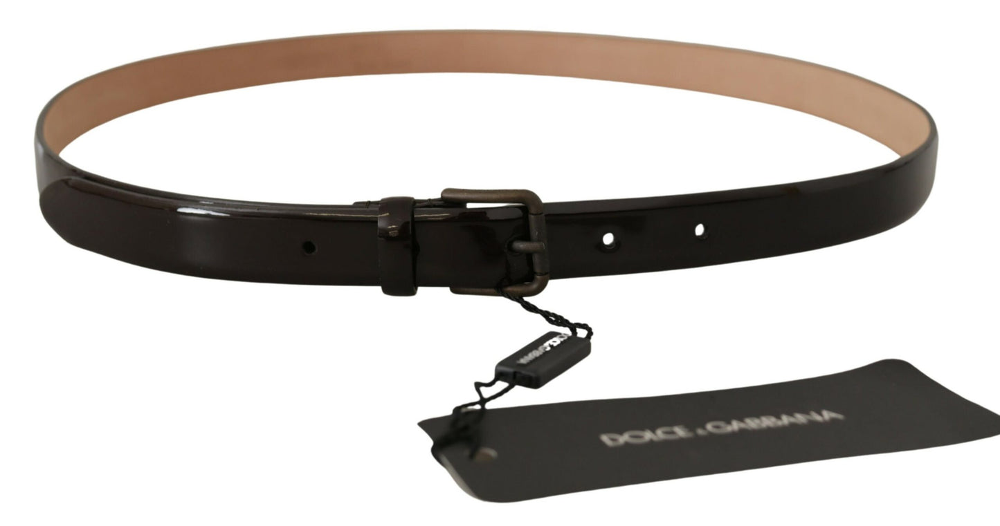 Schwarzer Lackleder-Logo-Metall-Gürtel mit Taillenschnalle