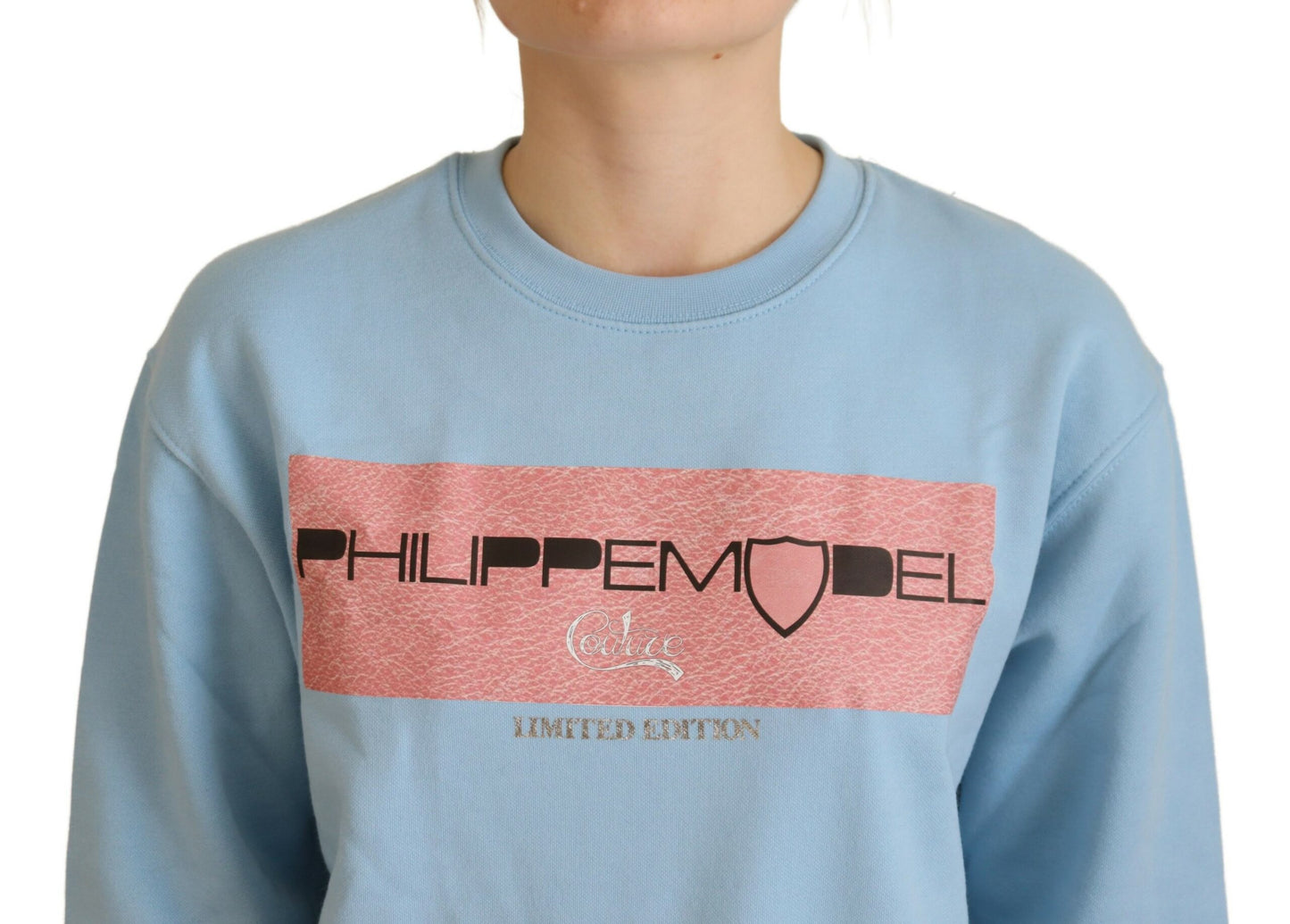 Hellblauer Pullover mit Logodruck und langen Ärmeln