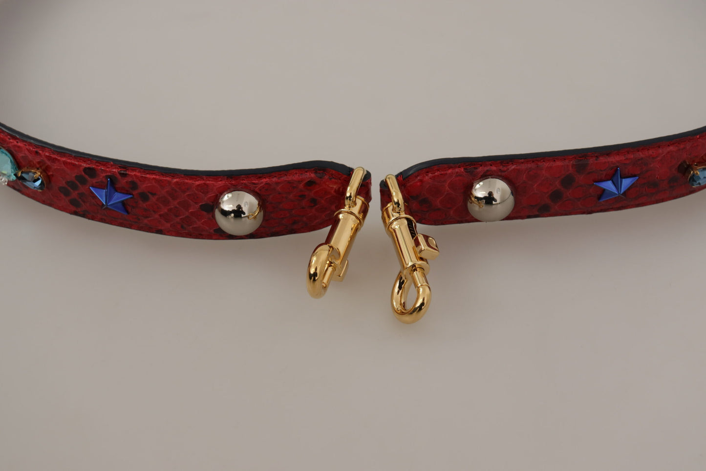 Rotes exotisches Leder mit Kristallen Schulterriemen